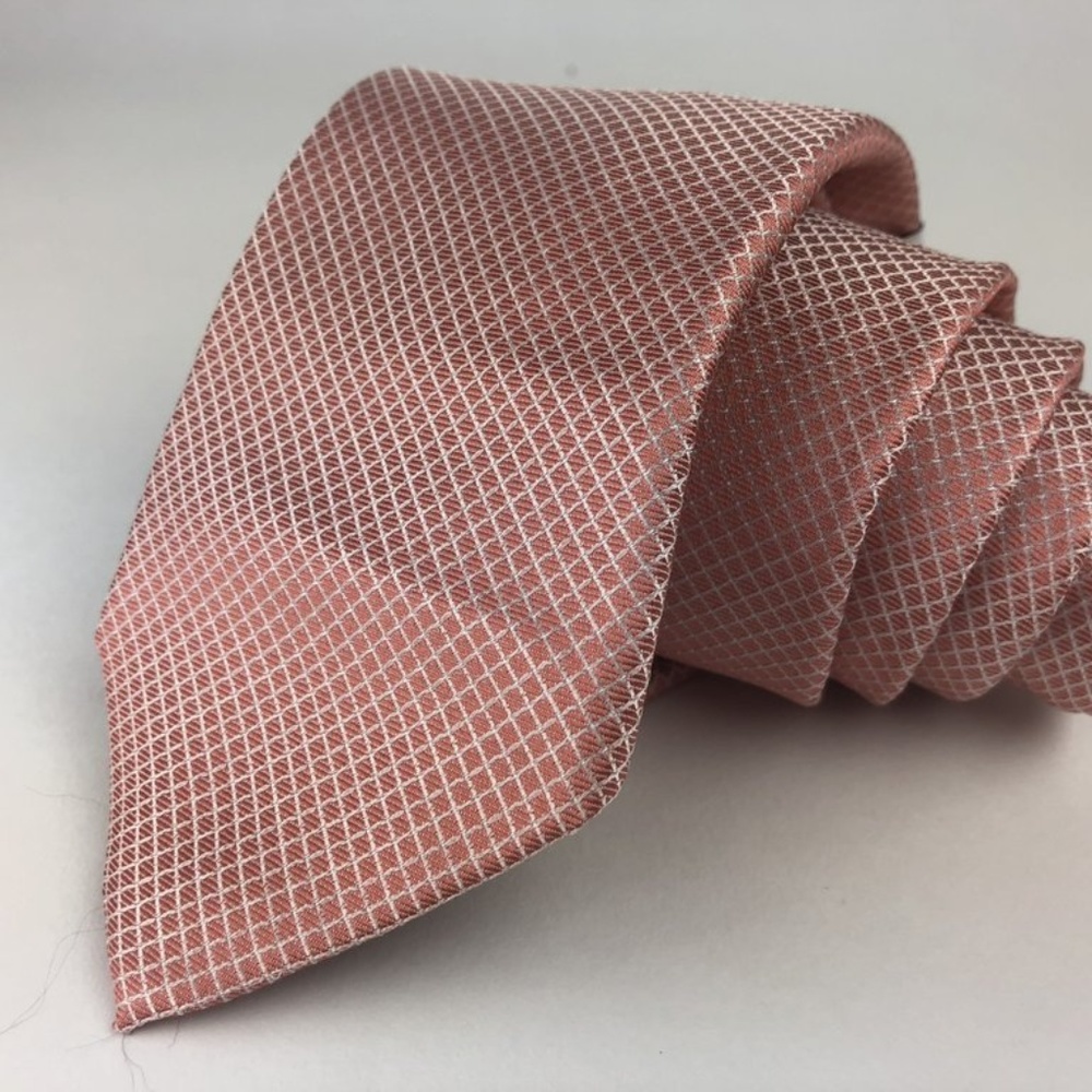 Calvin Klein Pink Necktie All Silk 3" Wide